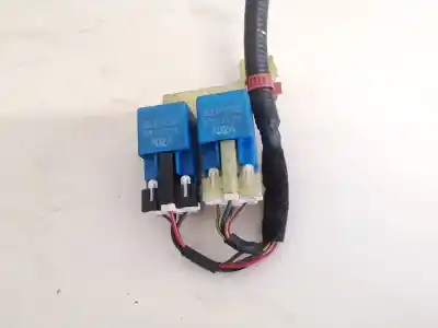 Peça sobressalente para automóvel em segunda mão  por HYUNDAI GETZ (TB)  Referências OEM IAM 952301C500  95230-1C500