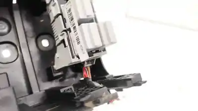 Second-hand car spare part fuse box unit for opel meriva 1.6 16v oem iam references   