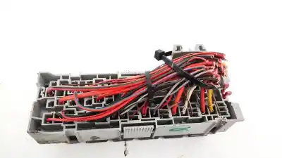 Second-hand car spare part fuse box unit for opel meriva 1.6 16v oem iam references   