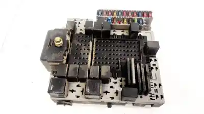 Peça sobressalente para automóvel em segunda mão caixa de fusíveis e relés por volvo xc90 2.4 d momentum geartronic (7 sitze) referências oem iam 0837258