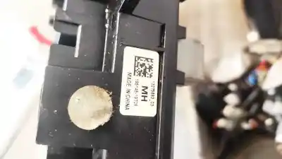 Pièce détachée automobile d'occasion boîtes à fusibles pour opel insignia a (g09) 2.0 cdti (68) références oem iam 544949969  13275883