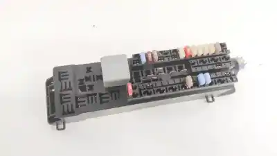 Peça sobressalente para automóvel em segunda mão Caixa De Fusíveis E Relés por FORD FOCUS TURN. 1.0 EcoBoost CAT Referências OEM IAM   