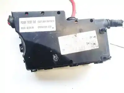 Second-hand car spare part fuse box unit for volvo v50 (545) 2.0 d oem iam references 30679815  