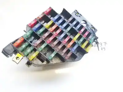 Автозапчасти б/у блок реле/предохранителей за saab 9-5 (ys3e) 2.2 tid ссылки oem iam 4200572