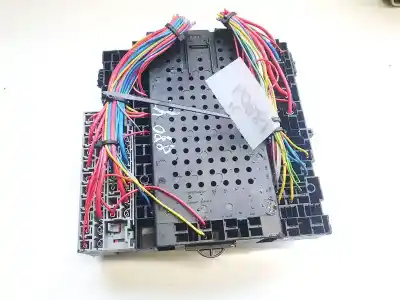 Second-hand car spare part fuse box unit for volvo xc90 2.5 t (7 asientos) oem iam references 08696098  08679899