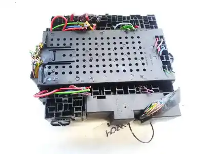 Second-hand car spare part fuse box unit for volvo xc90 2.5 t (7 asientos) oem iam references 9441582  p8691998