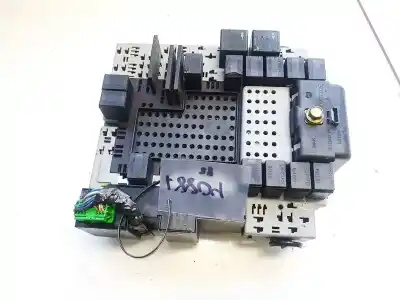 Second-hand car spare part fuse box unit for volvo xc90 2.5 t (7 asientos) oem iam references 9441582  p8691998