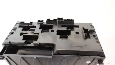 Second-hand car spare part fuse box unit for bmw 5-series, f07/f10 /f11 2010.03 - 2016.12 2.0 d 135kw 2010.03 --> oem iam references 925281501  9252815-01, 317033442 Second-hand car spare part fuse box unit for bmw 5-series, f07/f10 /f11 2010.03 - 2016.12 2.0 d 135kw 2010.03 --> oem iam references 925281501  9252815-01, 317033442
