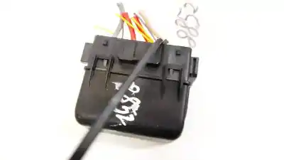 Second-hand car spare part fuse box unit for renault clio, 2012.11 - 2016 0.9 tce 90 66kw 2012.11 --> oem iam references   