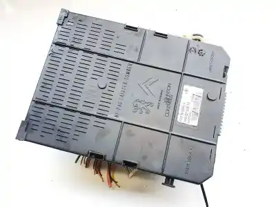 Pièce détachée automobile d'occasion boîtes à fusibles pour citroen c4 picasso 1.6 16v hdi fap références oem iam 966405908001  281201930b
