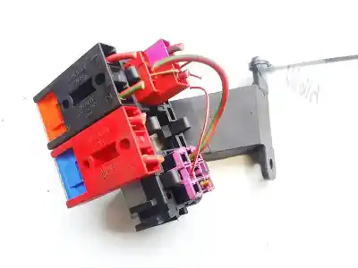 Second-hand car spare part fuse box unit for skoda superb i (3u4) 1.9 tdi oem iam references 4b1937503  