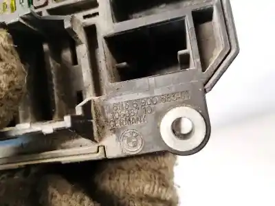 Second-hand car spare part fuse box unit for bmw 7-series, e65 / e66 / e67 /e68 2001.11 - 2008.06 730 d 160kw 2002.10 - 2008.06 oem iam references 6113690058301  61136900583-01, 10688710