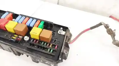 Second-hand car spare part fuse box unit for opel vectra c (z02) 2.2 dti 16v (f69) oem iam references 13144709  51906602, 13144709