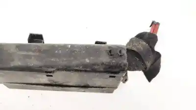 Second-hand car spare part fuse box unit for opel vectra c (z02) 2.2 dti 16v (f69) oem iam references   