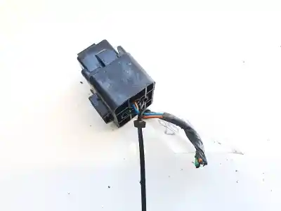 Pezzo di ricambio per auto di seconda mano relè per hyundai i30 1.6 crdi cat riferimenti oem iam 955501e000  95550-1e000