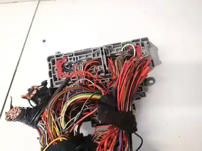 Second-hand car spare part fuse box unit for opel meriva 1.6 16v oem iam references 93363140  