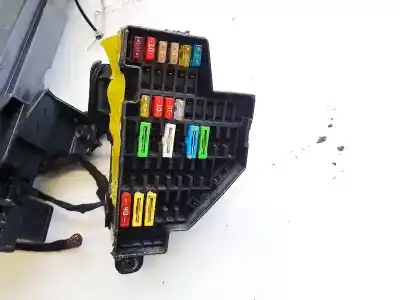 Second-hand car spare part fuse box unit for seat leon (1p1) 1.9 tdi oem iam references 2061870787  