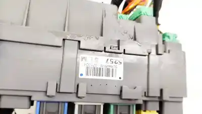 Second-hand car spare part fuse box unit for honda cr-v (re) 2.2 ctdi oem iam references 52575lm  5lmhw5v8