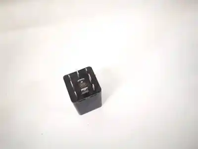 Second-hand car spare part relay for audi a4 avant (b5) 1.9 tdi oem iam references 8d0959257  