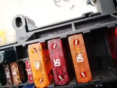 Second-hand car spare part fuse box unit for bmw 7-series, e65 / e66 / e67 /e68 2001.11 - 2008.06 735 i 225kw 2005.03 - 2008.06 oem iam references 69005820  