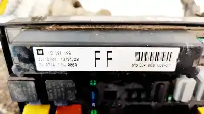 Second-hand car spare part fuse box unit for opel astra h caravan 1.9 cdti oem iam references 13191129  5dk00866827
