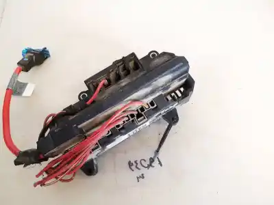 Second-hand car spare part fuse box unit for bmw 7-series, e65 / e66 / e67 /e68 2001.11 - 2008.06 735 i 225kw 2005.03 - 2008.06 oem iam references 6113690058301  61136900583-01, 10688710