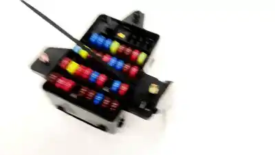 Second-hand car spare part fuse box unit for ssangyong rexton / rexton ii (gab_) 2.7 xdi 4x4 oem iam references   