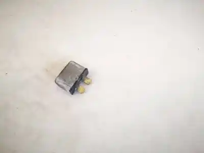 Second-hand car spare part relay for audi a4 avant (b5) 1.9 tdi oem iam references 443937105a  