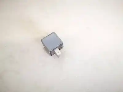 Pezzo di ricambio per auto di seconda mano  per VOLKSWAGEN PASSAT VARIANT (3B6)  Riferimenti OEM IAM 8D0951253A  V23134-B52-X301
