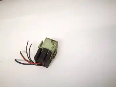 Second-hand car spare part relay for bmw 7-series, e65 / e66 / e67 /e68 2001.11 - 2008.06 730 d 160kw 2002.10 - 2008.06 oem iam references 61368373700  