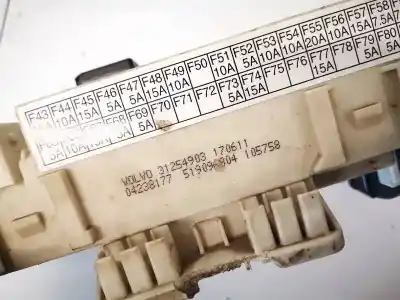 Second-hand car spare part fuse box unit for volvo v50 (545) 2.0 d oem iam references 31254903  519096804
