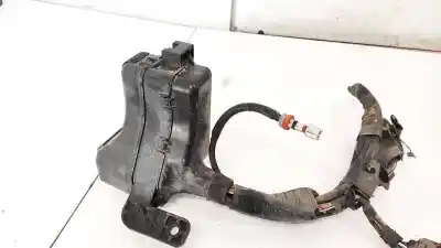 Second-hand car spare part fuse box unit for toyota corolla (e11) 2.0 d-4d linea sol oem iam references   