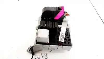 Second-hand car spare part fuse box unit for opel meriva 1.6 16v oem iam references   