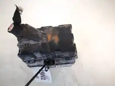 Second-hand car spare part fuse box unit for kia ceed (ed) 1.6 crdi 115 oem iam references   