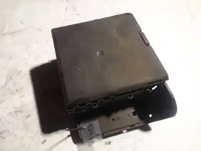 Peça sobressalente para automóvel em segunda mão  por OPEL MERIVA  Referências OEM IAM 93329251  