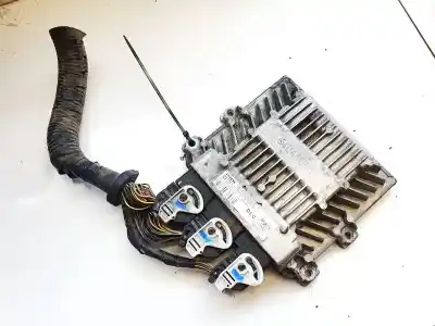 Second-hand car spare part ECU ENGINE CONTROL for VOLVO V50 (545)  OEM IAM references 30729518  5WS40212G-T