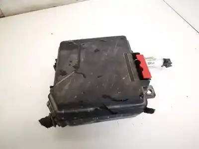 Peça sobressalente para automóvel em segunda mão CAIXA DE FUSÍVEIS E RELÉS por RENAULT LAGUNA III  Referências OEM IAM 240110510R  