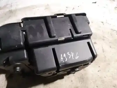 Second-hand car spare part fuse box unit for opel meriva 1.6 16v oem iam references   