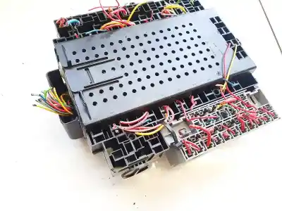 Second-hand car spare part fuse box unit for volvo xc90 2.5 t (7 asientos) oem iam references 08696040  8622520, 0945368