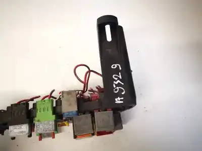 Second-hand car spare part fuse box unit for skoda superb (3u4) 1.9 tdi oem iam references 8d1937545  