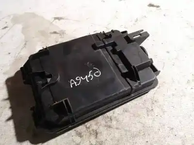 Pezzo di ricambio per auto di seconda mano  per VOLKSWAGEN PASSAT B5 (3B2)  Riferimenti OEM IAM 8D0927613  