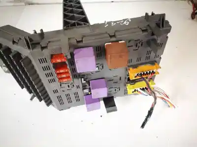 Second-hand car spare part fuse box unit for renault laguna (b56) 2.0 oem iam references 7700821586  