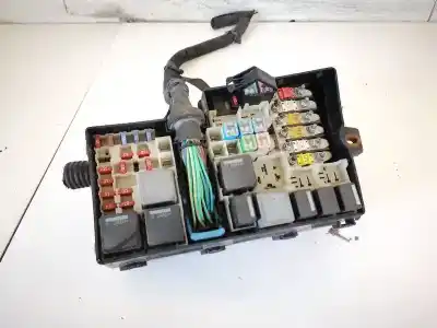 Pezzo di ricambio per auto di seconda mano SCATOLA RELÈ/FUSIBILI per FORD KUGA (CBV)  Riferimenti OEM IAM 3M5T14A142AB  3M5T-14A142-AB