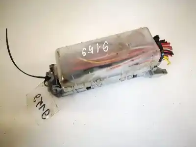 Second-hand car spare part fuse box unit for opel meriva b 1.7 16v cdti oem iam references 93363136  
