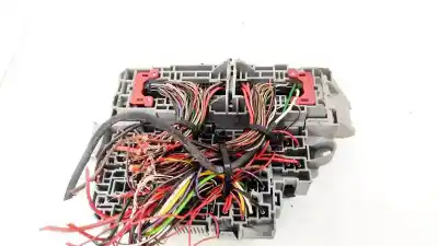 Second-hand car spare part fuse box unit for opel meriva b 1.7 16v cdti oem iam references 93363140  