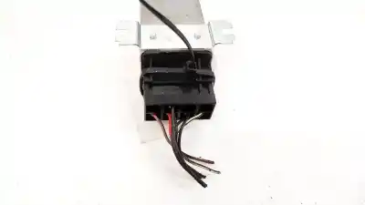 Second-hand car spare part relay for opel meriva 1.6 16v oem iam references 13150401  898079000