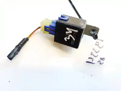 Pezzo di ricambio per auto di seconda mano relè per hyundai h-1 2.5 crdi riferimenti oem iam   