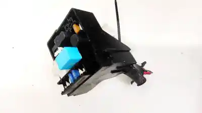 Pièce détachée automobile d'occasion BOÎTES À FUSIBLES pour TOYOTA RAV 4 (A2)  Références OEM IAM   