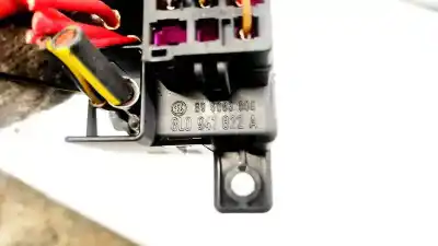 Second-hand car spare part fuse box unit for volkswagen passat variant (3b5) 1.8 oem iam references 8l0941822a  896083000