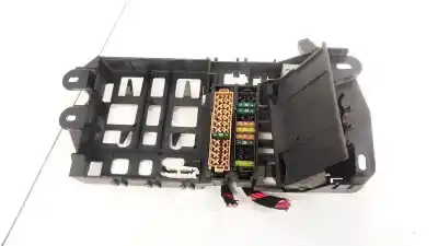 Recambio de automóvil de segunda mano de CAJA RELES -  FUSIBLES para AUDI A6 AVANT (4F5)  referencias OEM IAM 4F0971845  